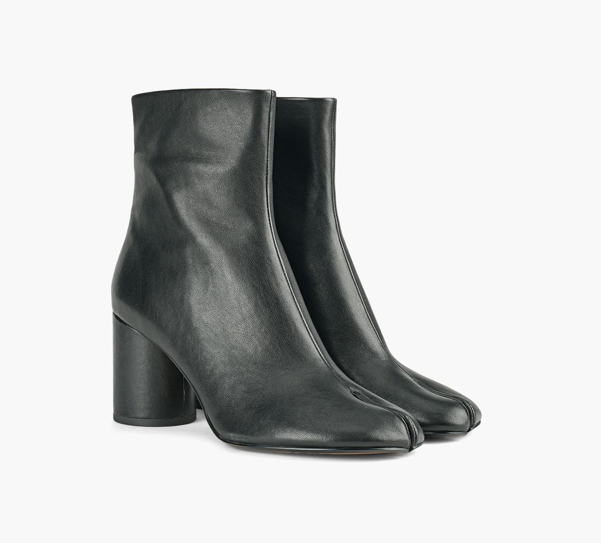 B2 TRIBECA in BLACK