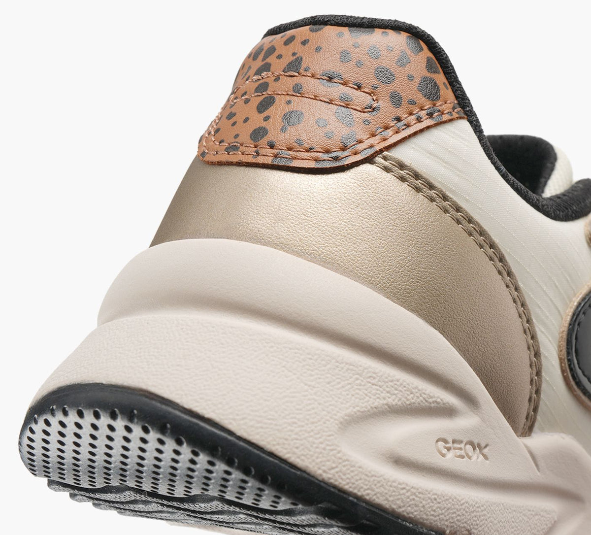 GEOX GLOFTUS in WHITE view 1b