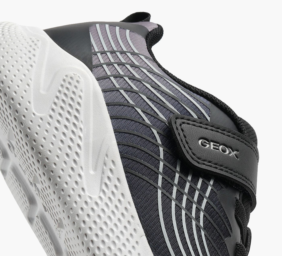 GEOX JSPRINTYEB in BLACK view 1b