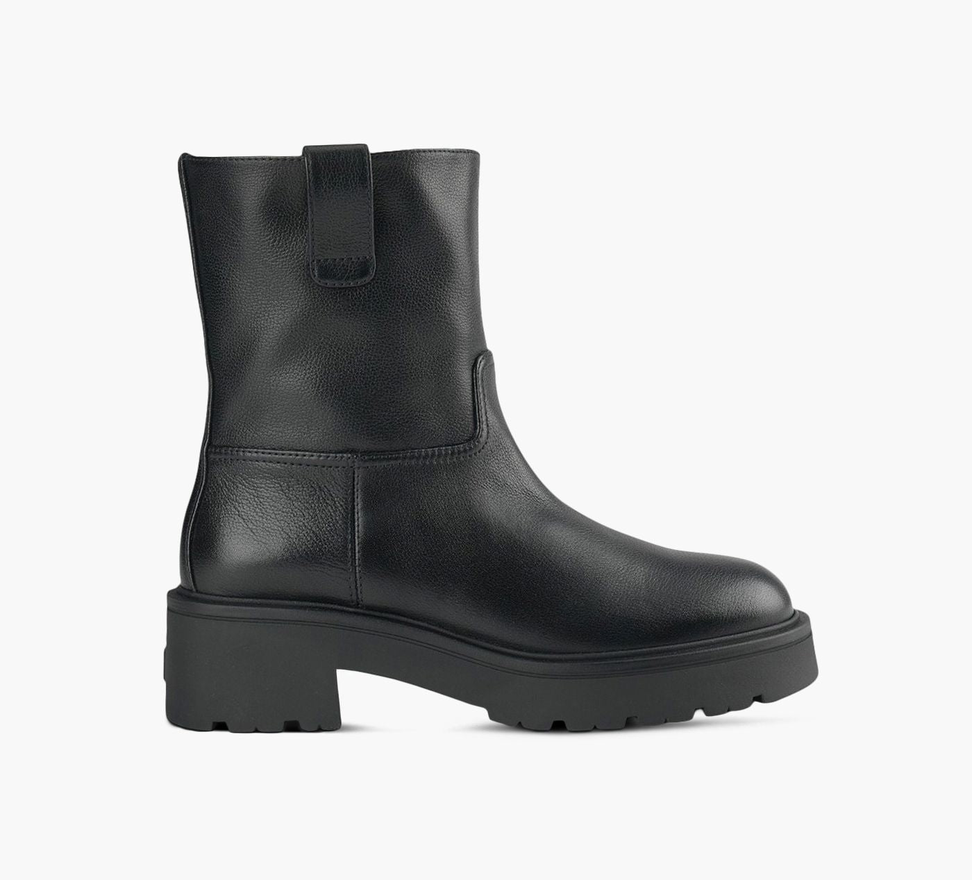 STUART WEITZMAN RENBOOTIE in BLACK