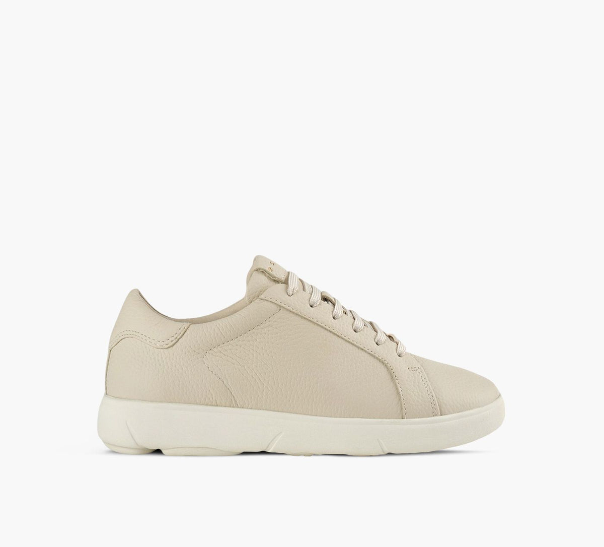GEOX DNEBULA20C in BEIGE