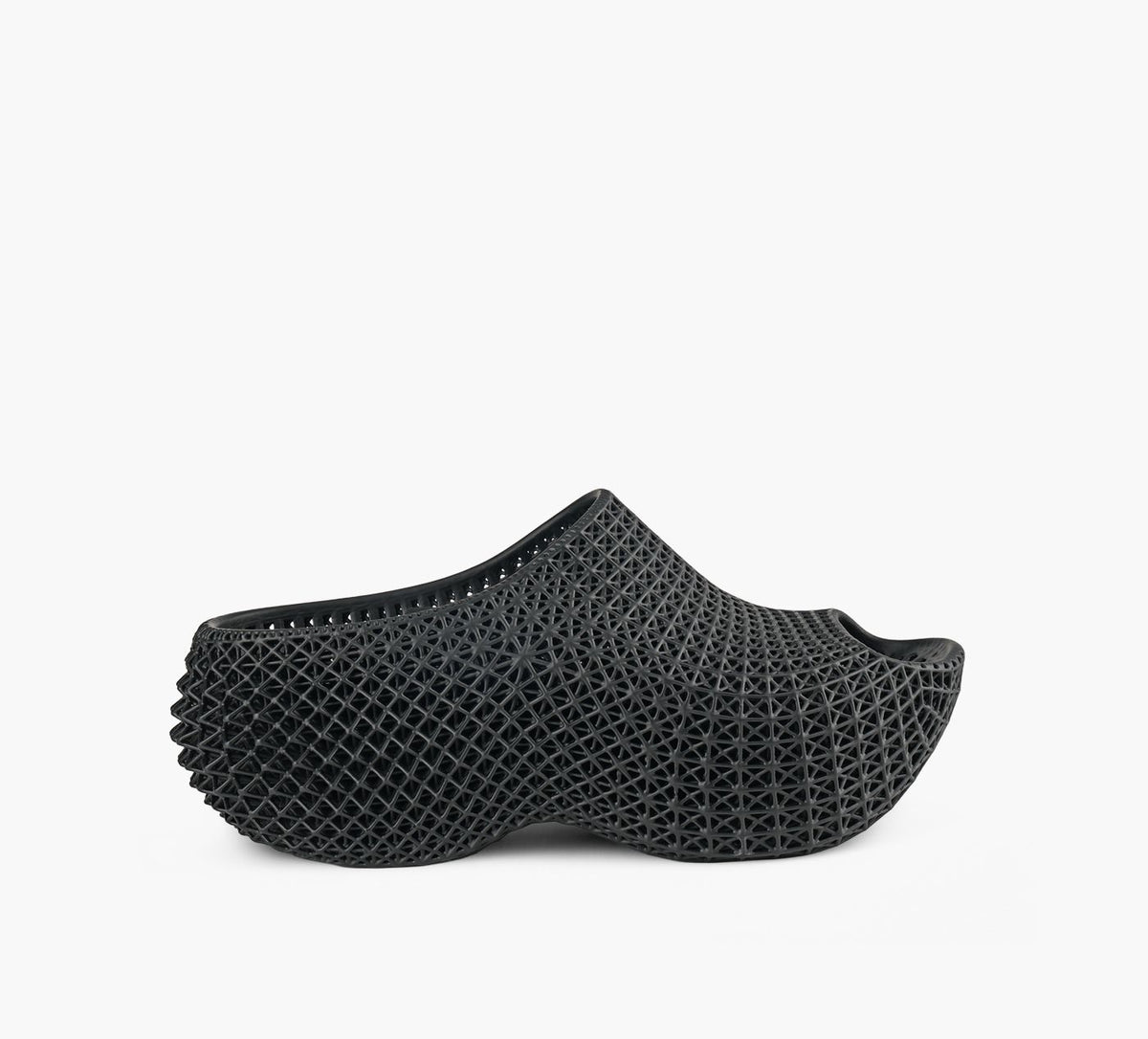 YANWU CLOG in BLACK
