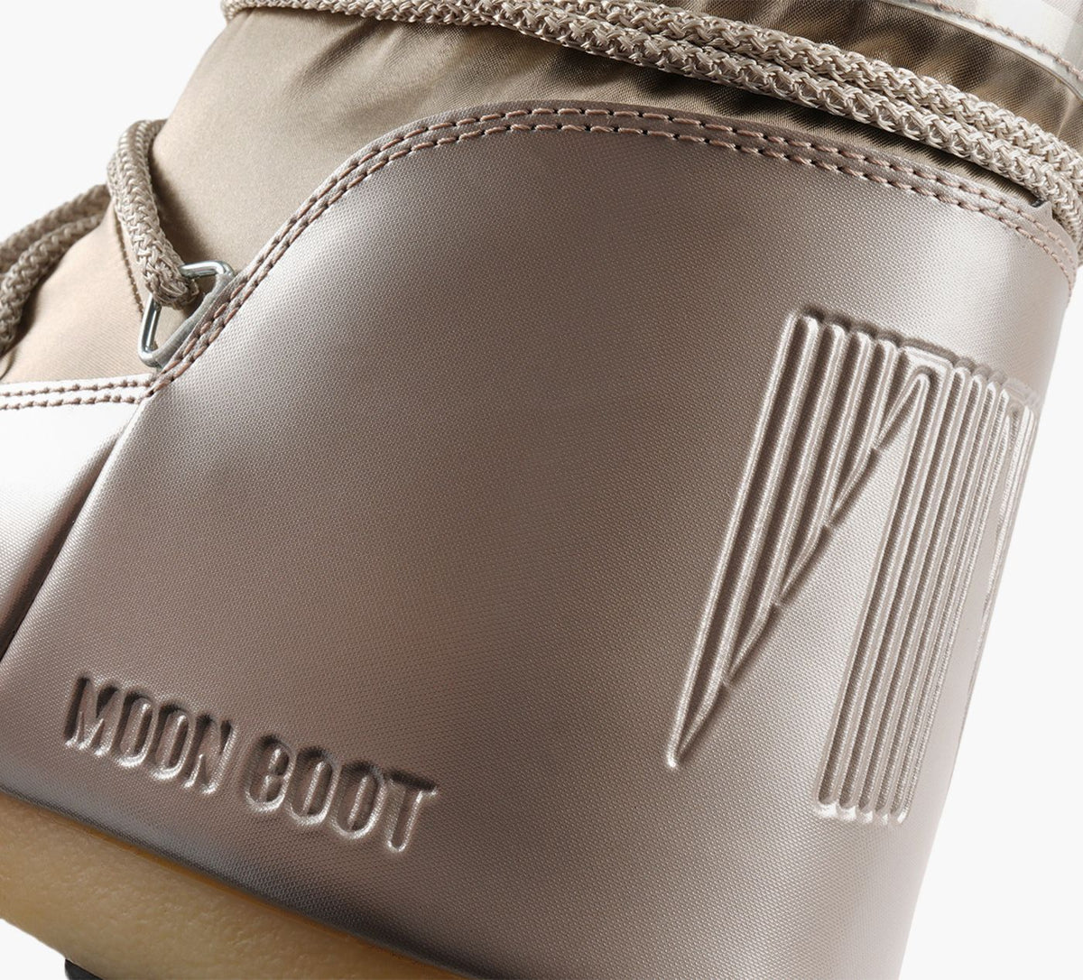 MOON BOOT ICONGLANCELOW in GOLD view 1b