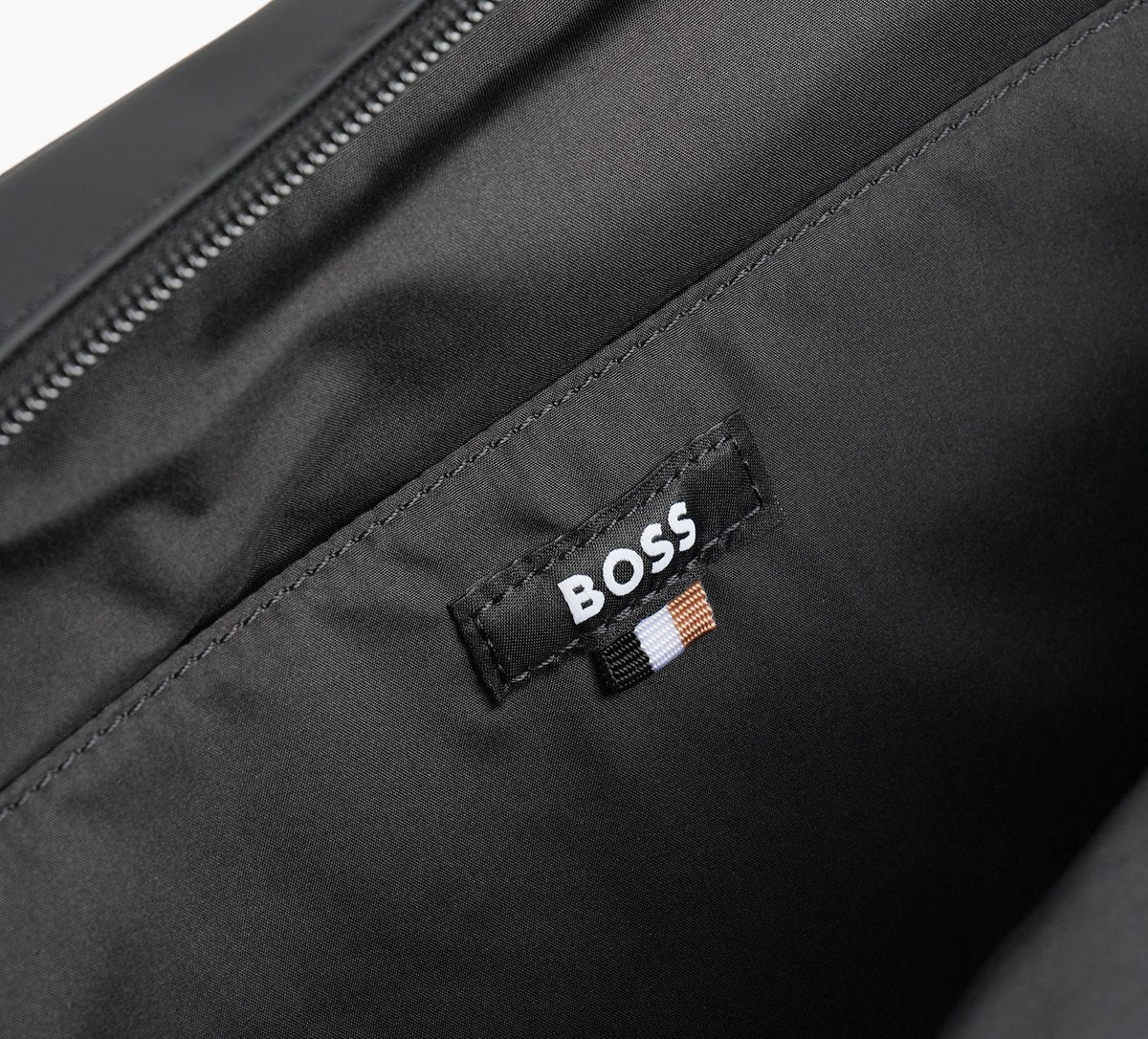 BOSS ZEPHMESSENGERBAG in BLACK view 3
