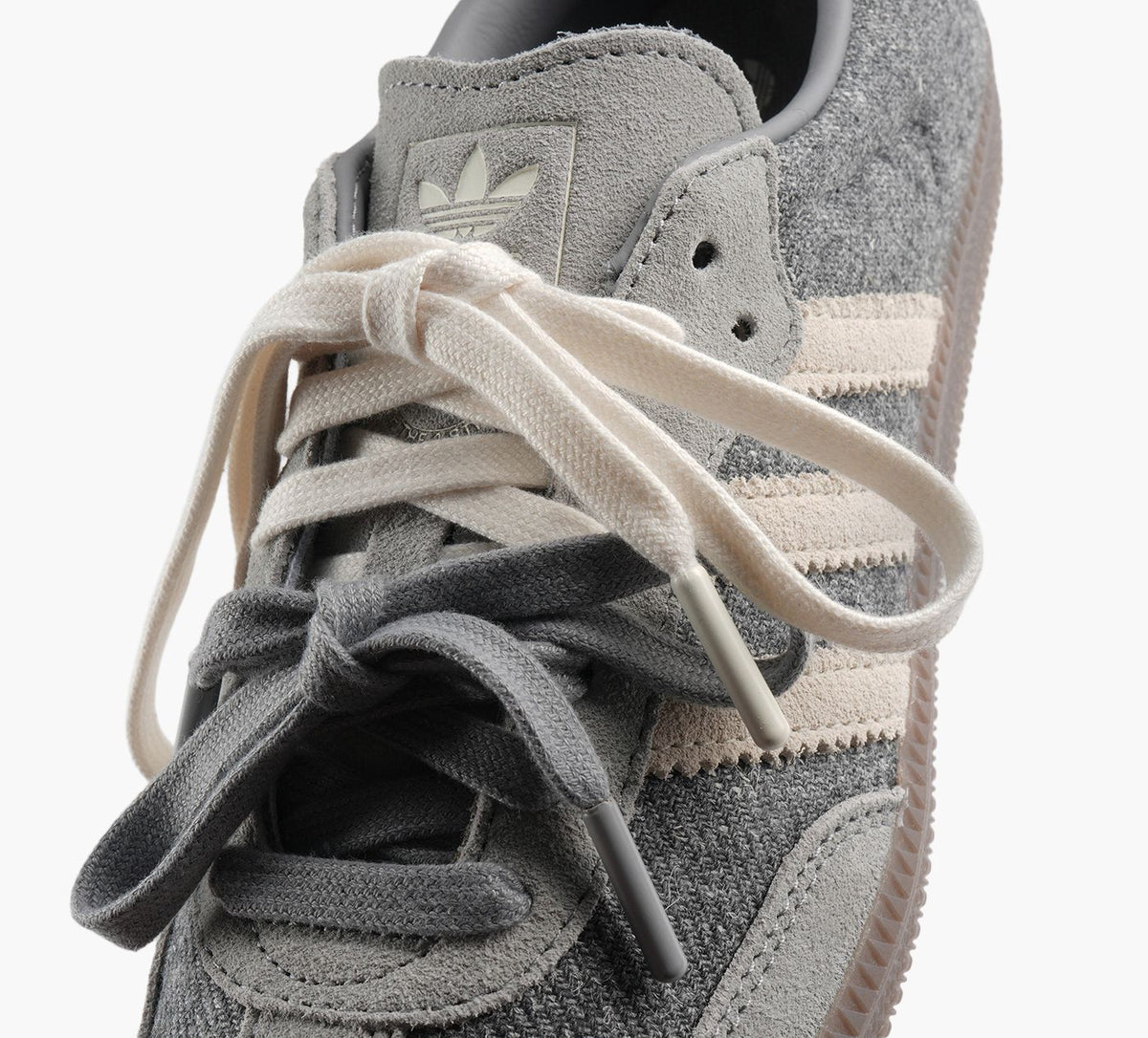 ADIDAS SAMBAOGXMOLLYMAE en GRIS vue 1b