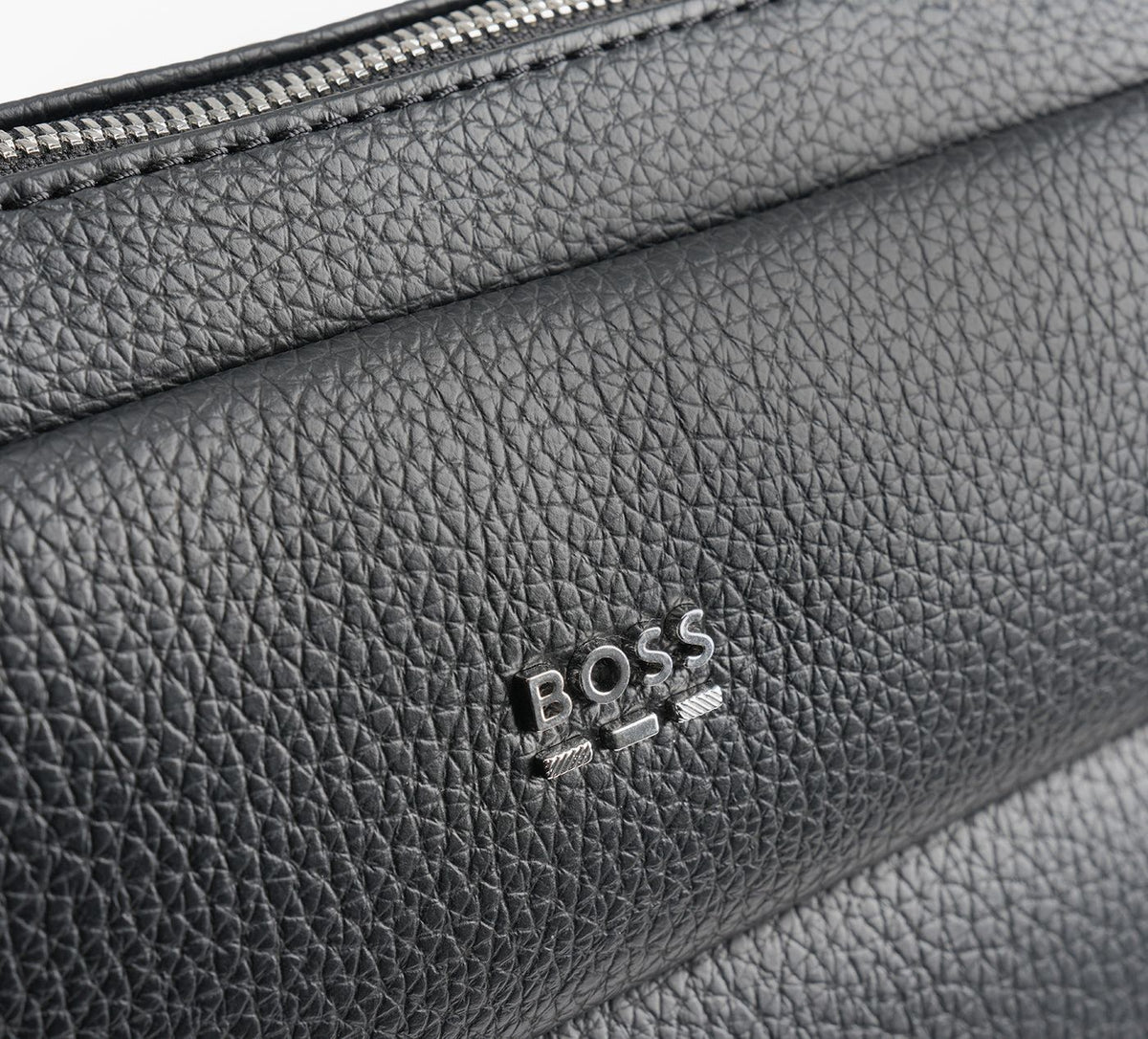 BOSS RAYEVOMESSENGERBAG in BLACK view 6