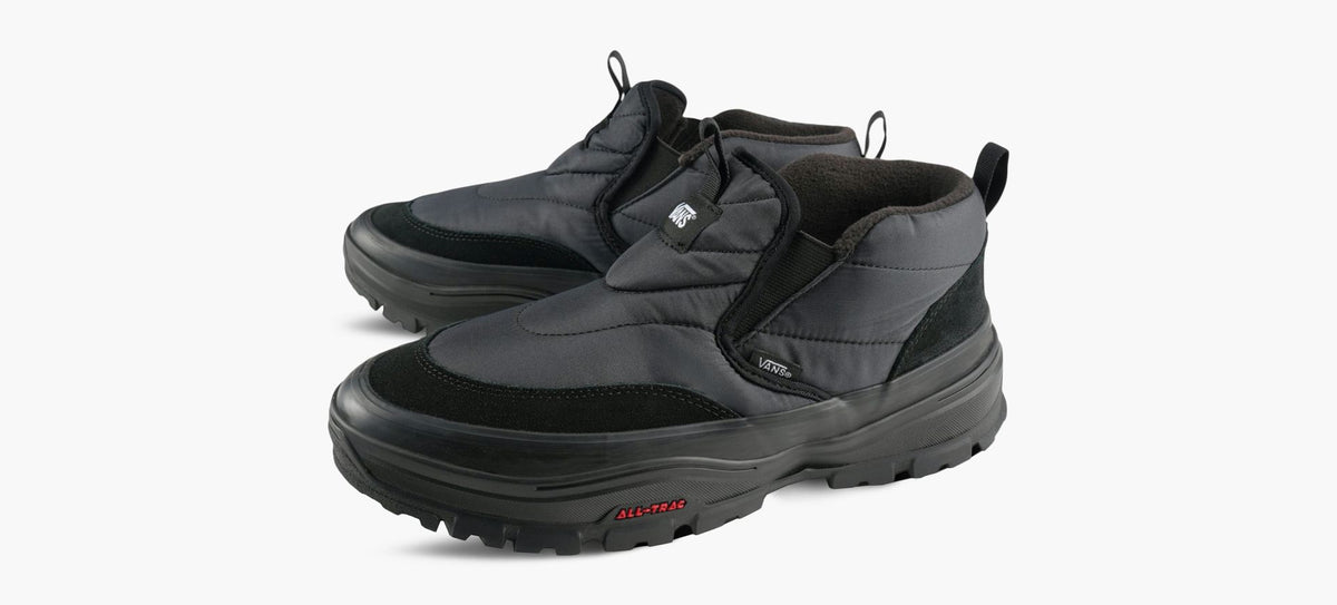 VANS MIDSLIPPUFF in BLACK view 4