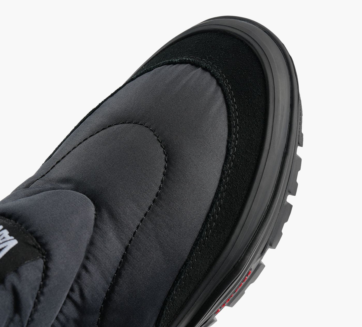 VANS MIDSLIPPUFF in BLACK view 8