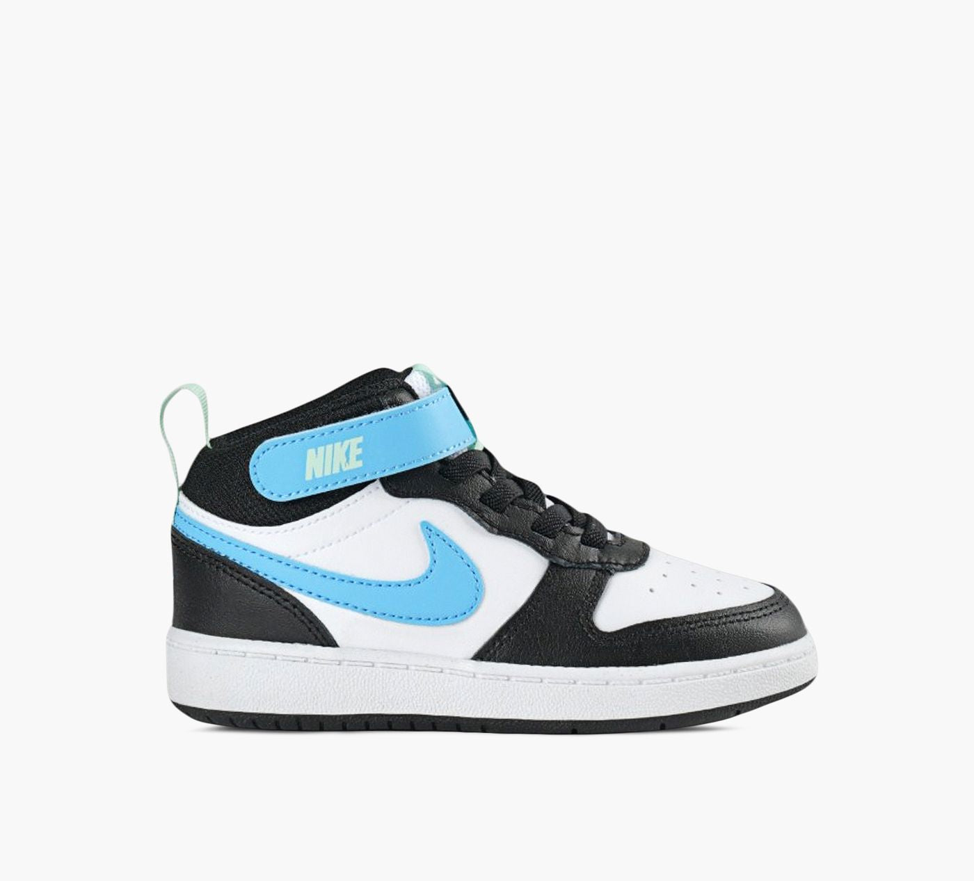 NIKE BASKETCOURTBOROUGHMID2 en BLANC