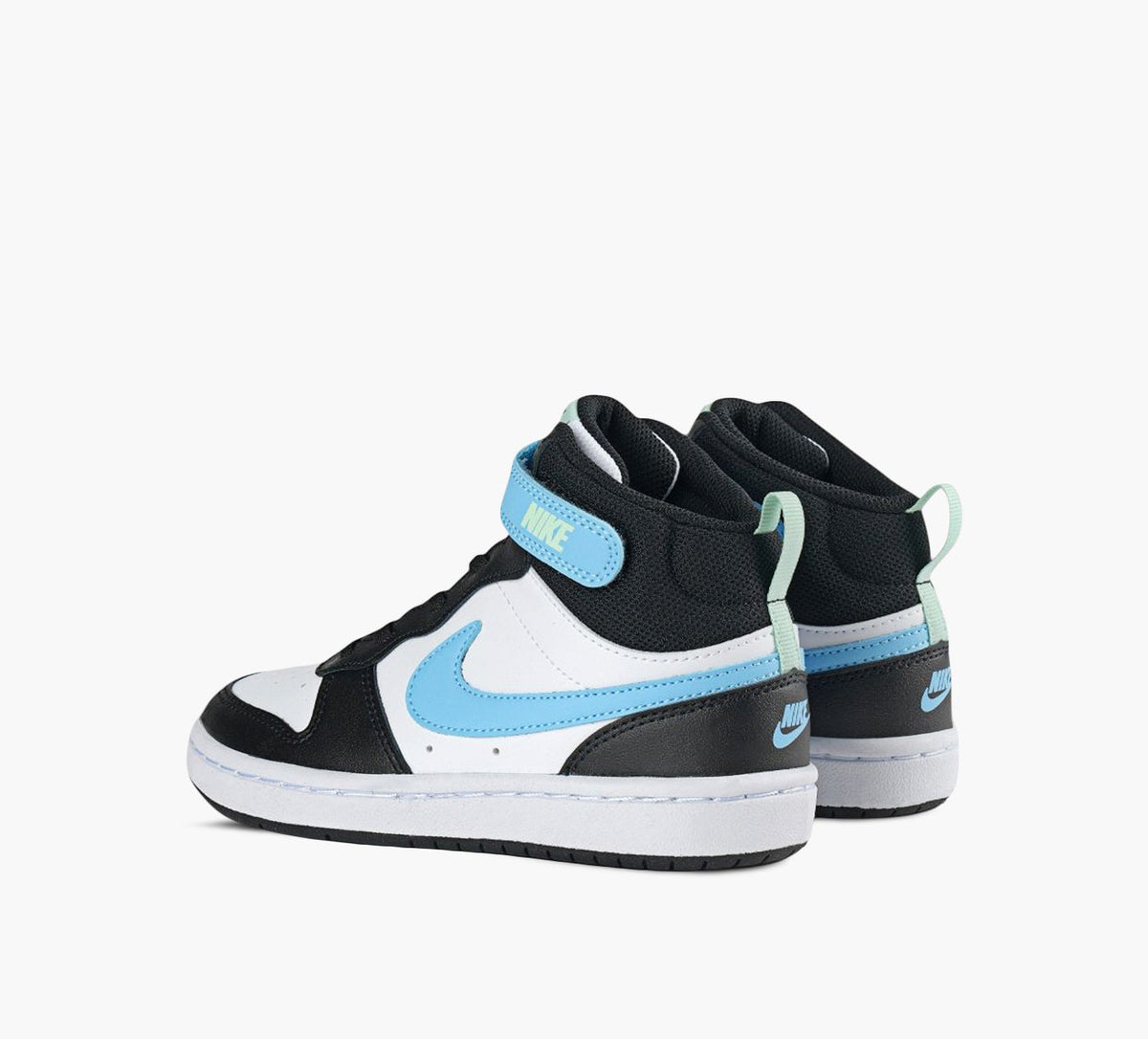 NIKE BASKETCOURTBOROUGHMID2 en BLANC vue 3