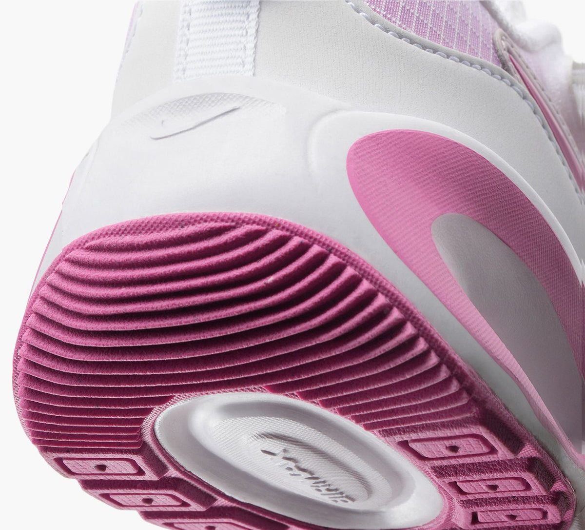 NIKE BASKETAIRMAXNOVA en BLANC vue 7