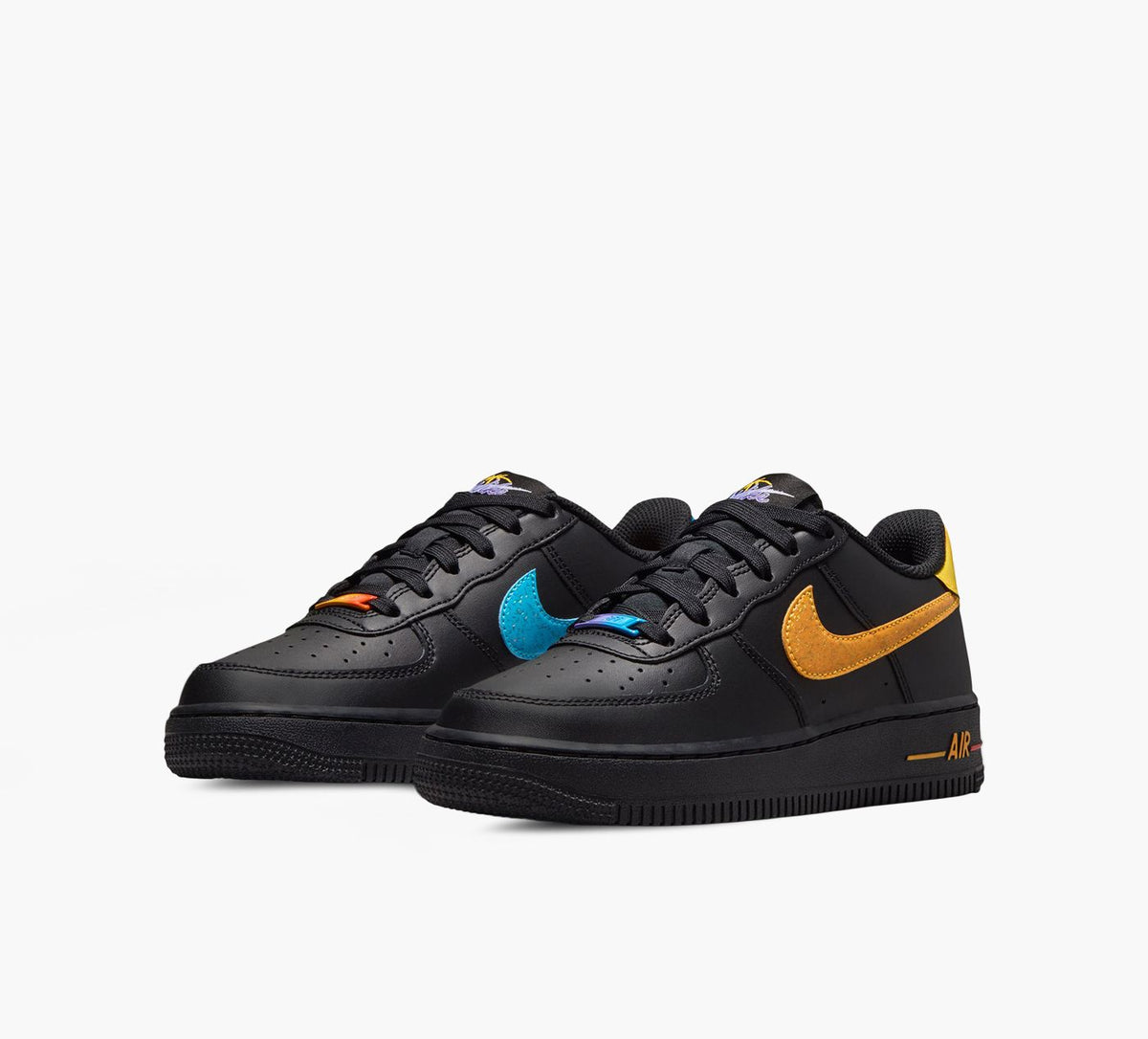 NIKE BASKETAIRFORCE1LE en NOIR vue 2