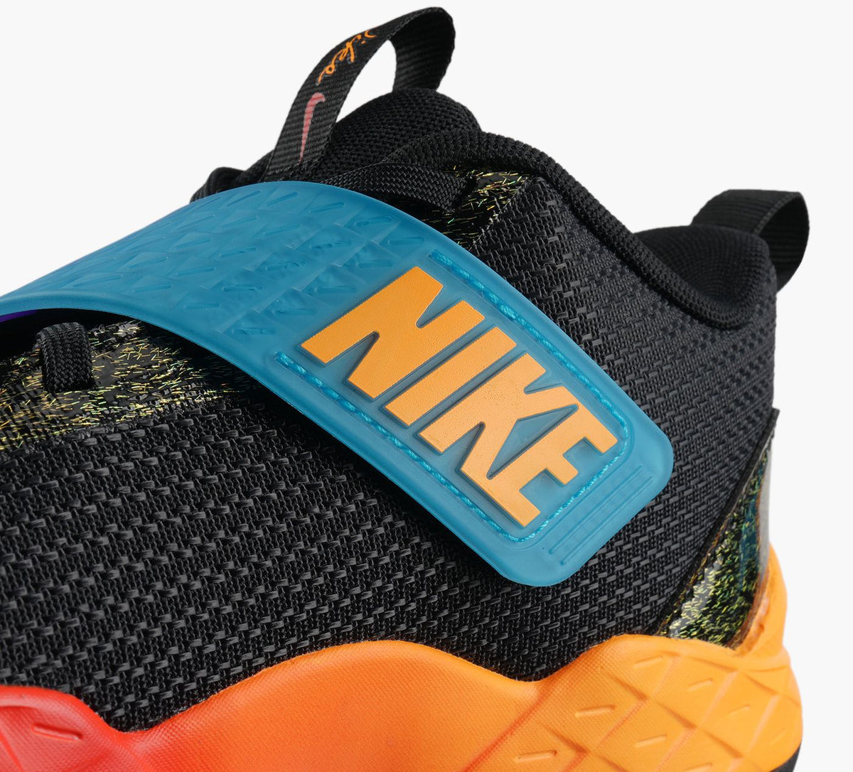 NIKE TEAMHUSTLED12 in MULTICOLOUR view 1b