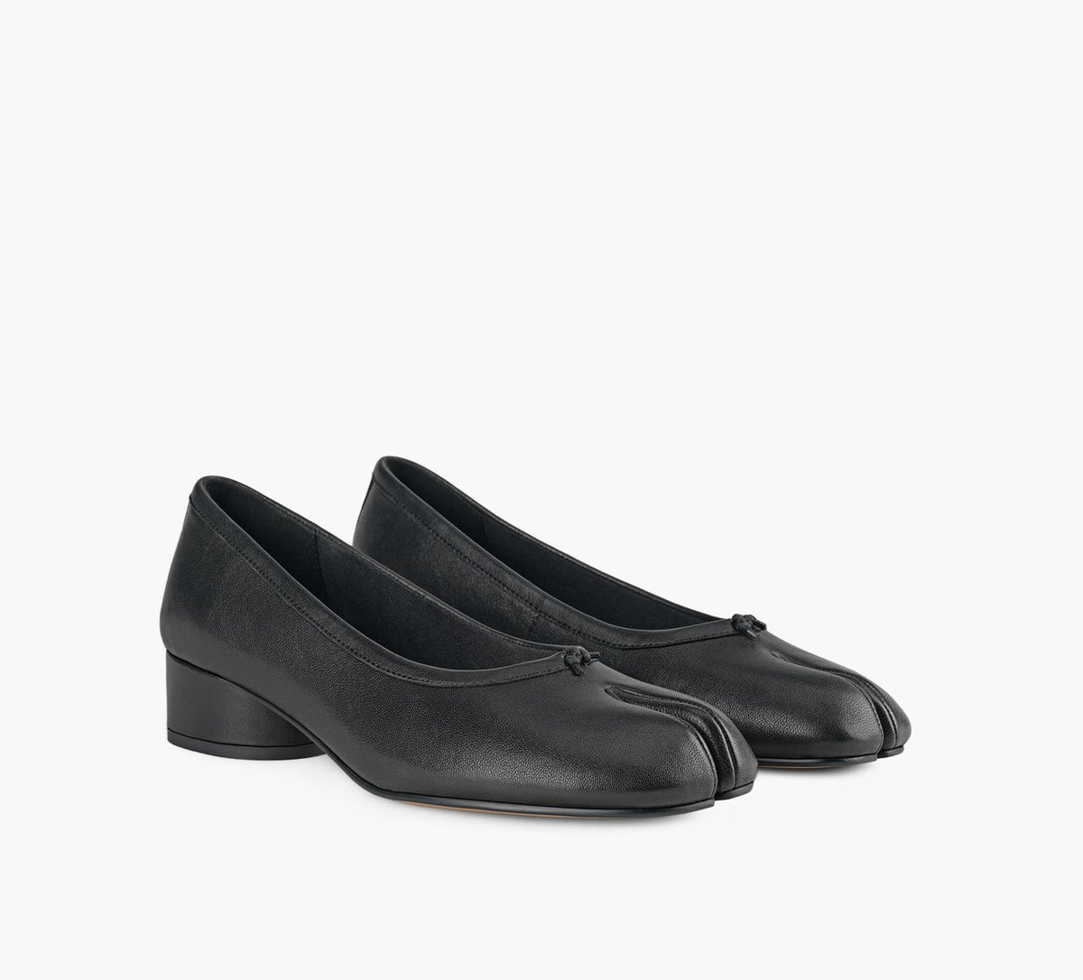 B2 RAVAL in BLACK