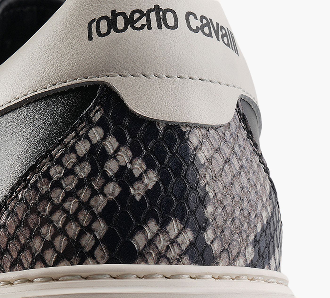 ROBERTO CAVALLI 33161 in BLACK view 8