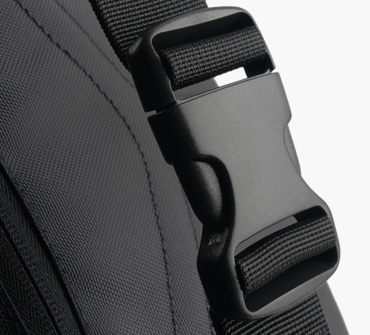 BIKKEMBERGS SACCROSSWAIST en NOIR vue 3