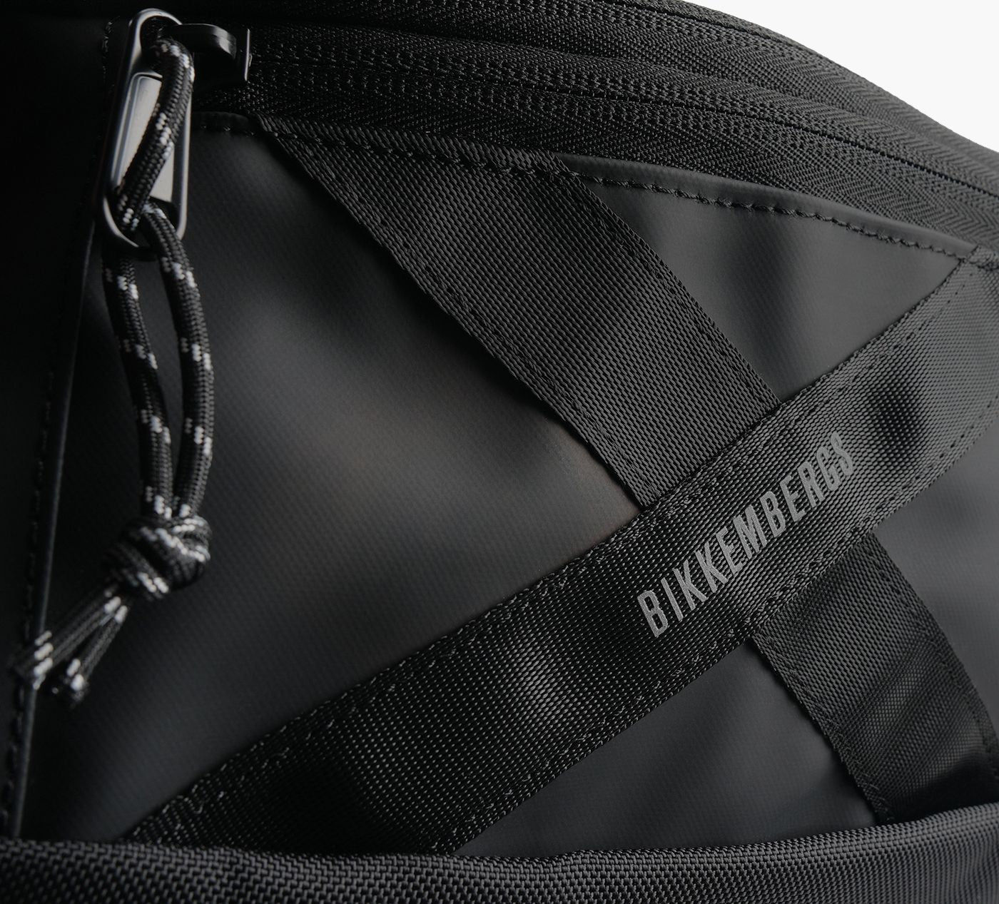 BIKKEMBERGS CROSSWAISTBAG in BLACK view 5