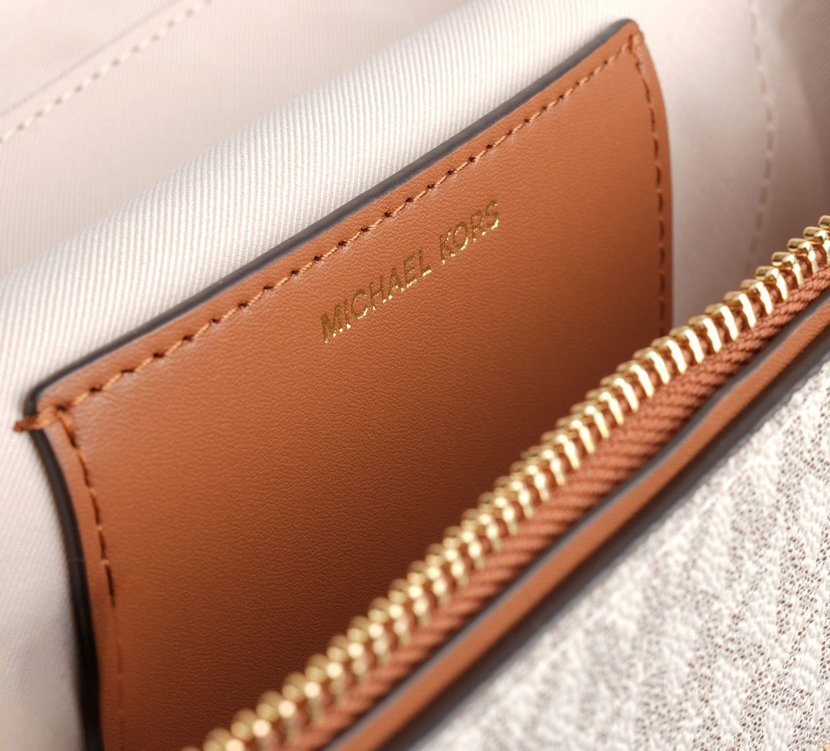 MICHAEL KORS JANA in WHITE view 3