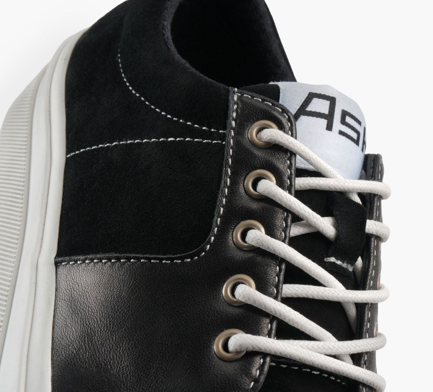 ASH ASTER in BLACK view 1b