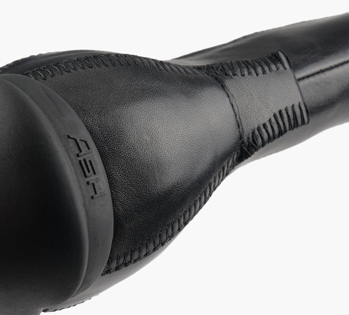 ASH ROCKET in BLACK view 1b