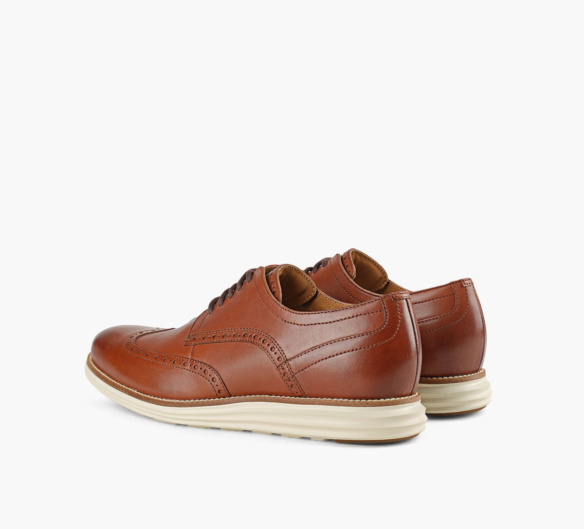 COLE HAAN ORIGINALGRANDREMASTEREDWINGTIPOXFORD in TAN view 3