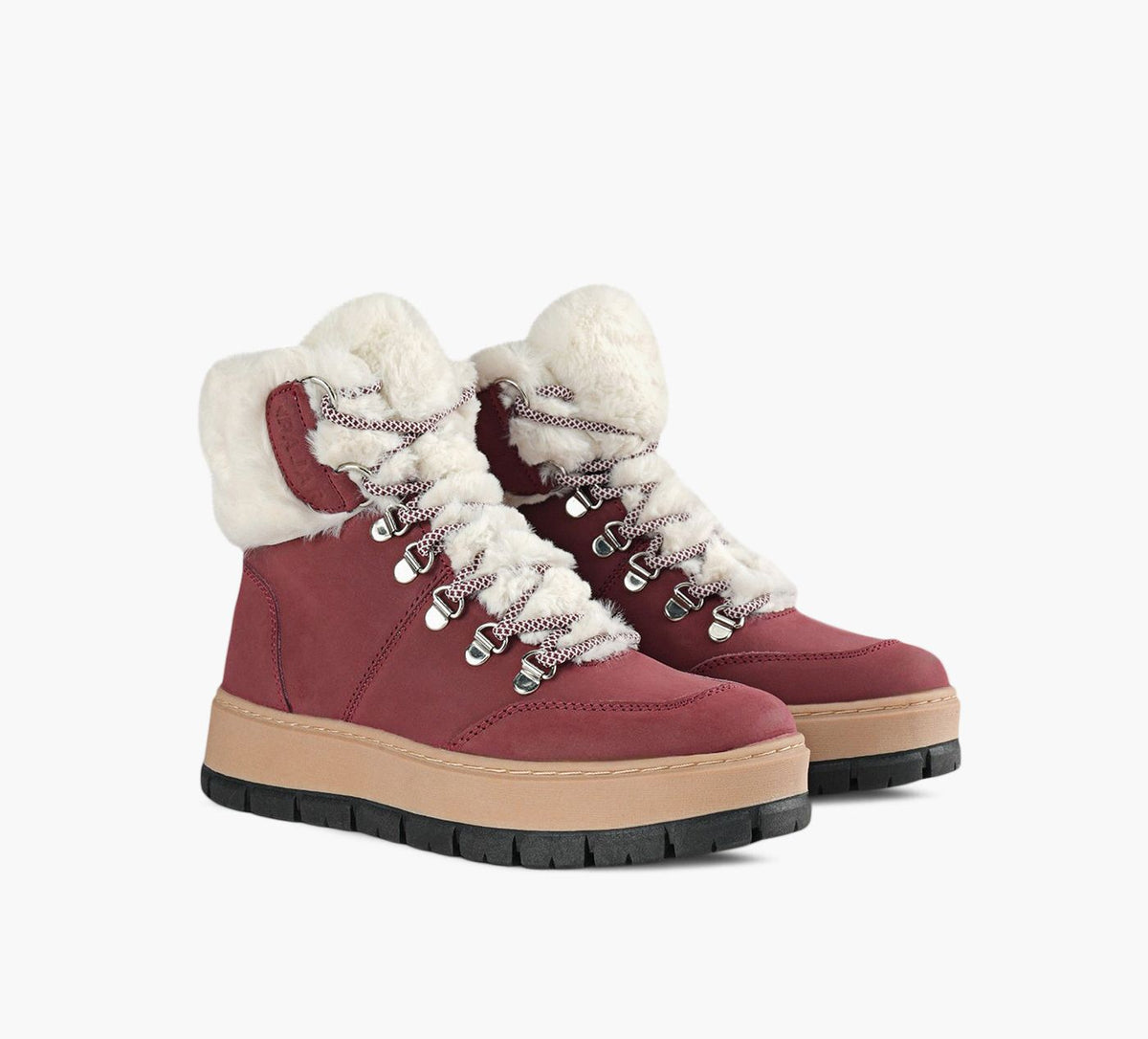 PAJAR CHALET in BURGUNDY view 2