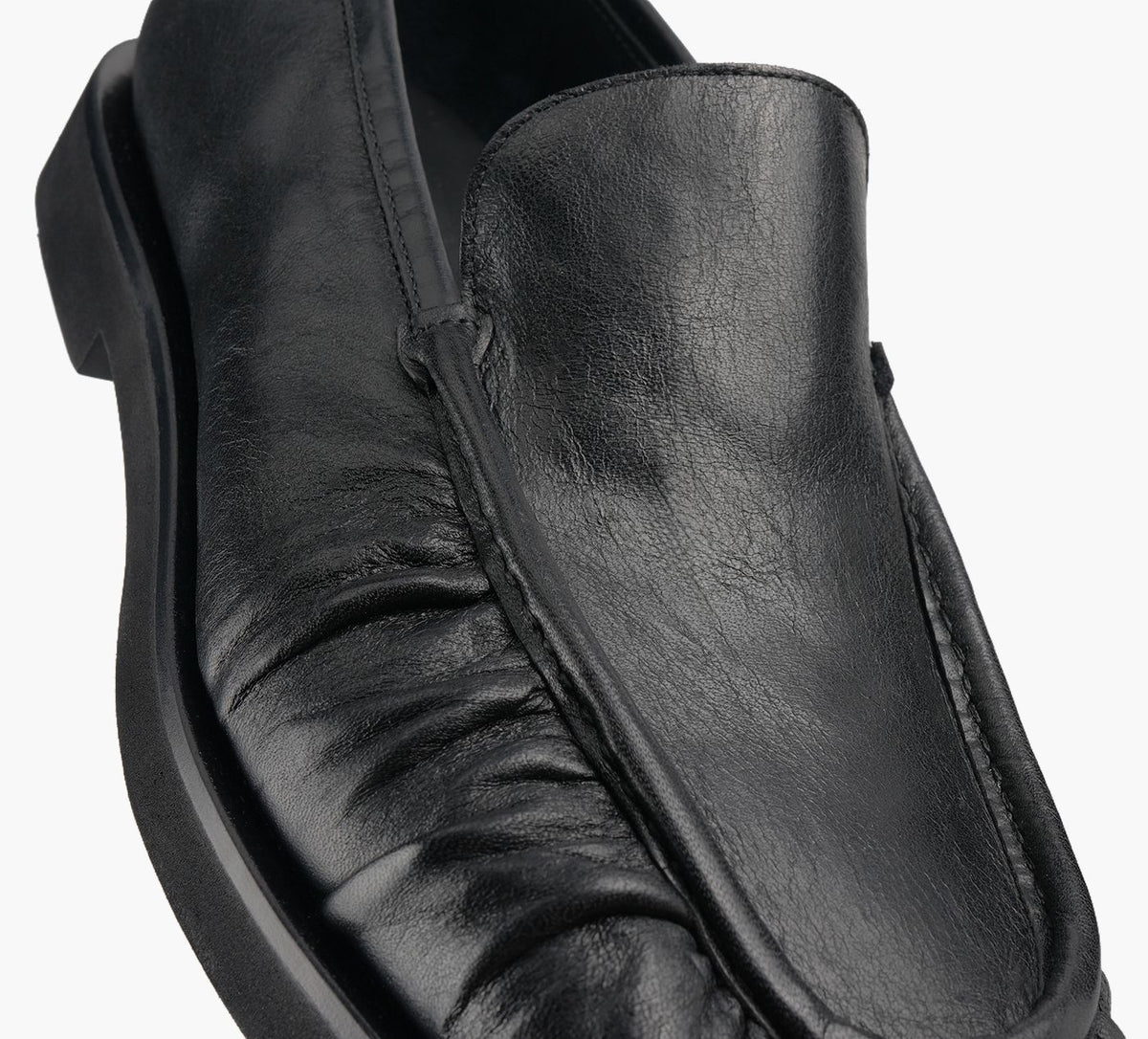 INTENSI KIEL in BLACK view 1b