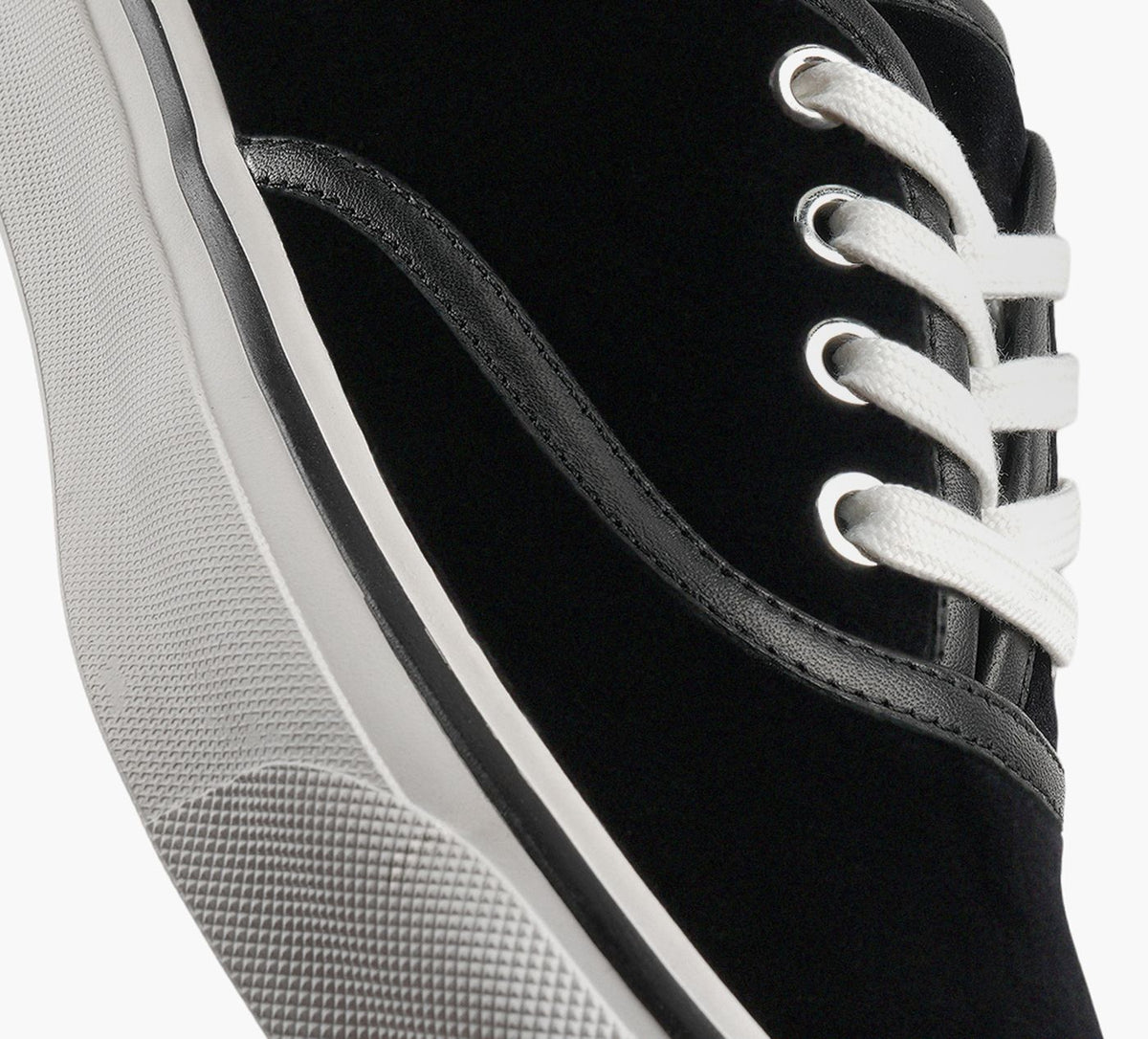 WISHBONE VERA in BLACK view 1b