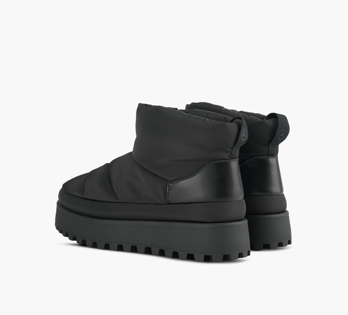ARTICA WHISTLER in BLACK view 3