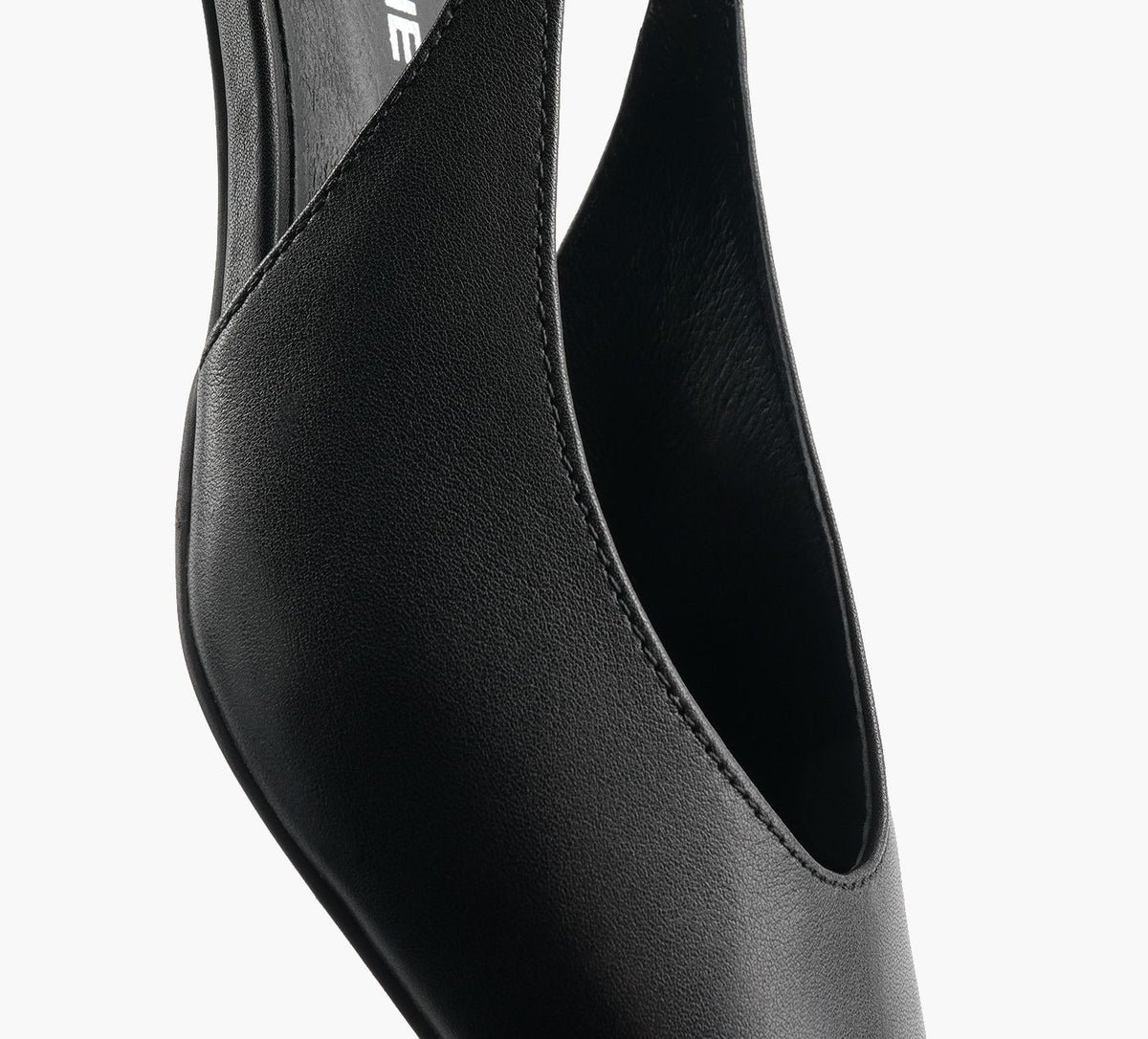 WISHBONE TRIXIE in BLACK view 1b