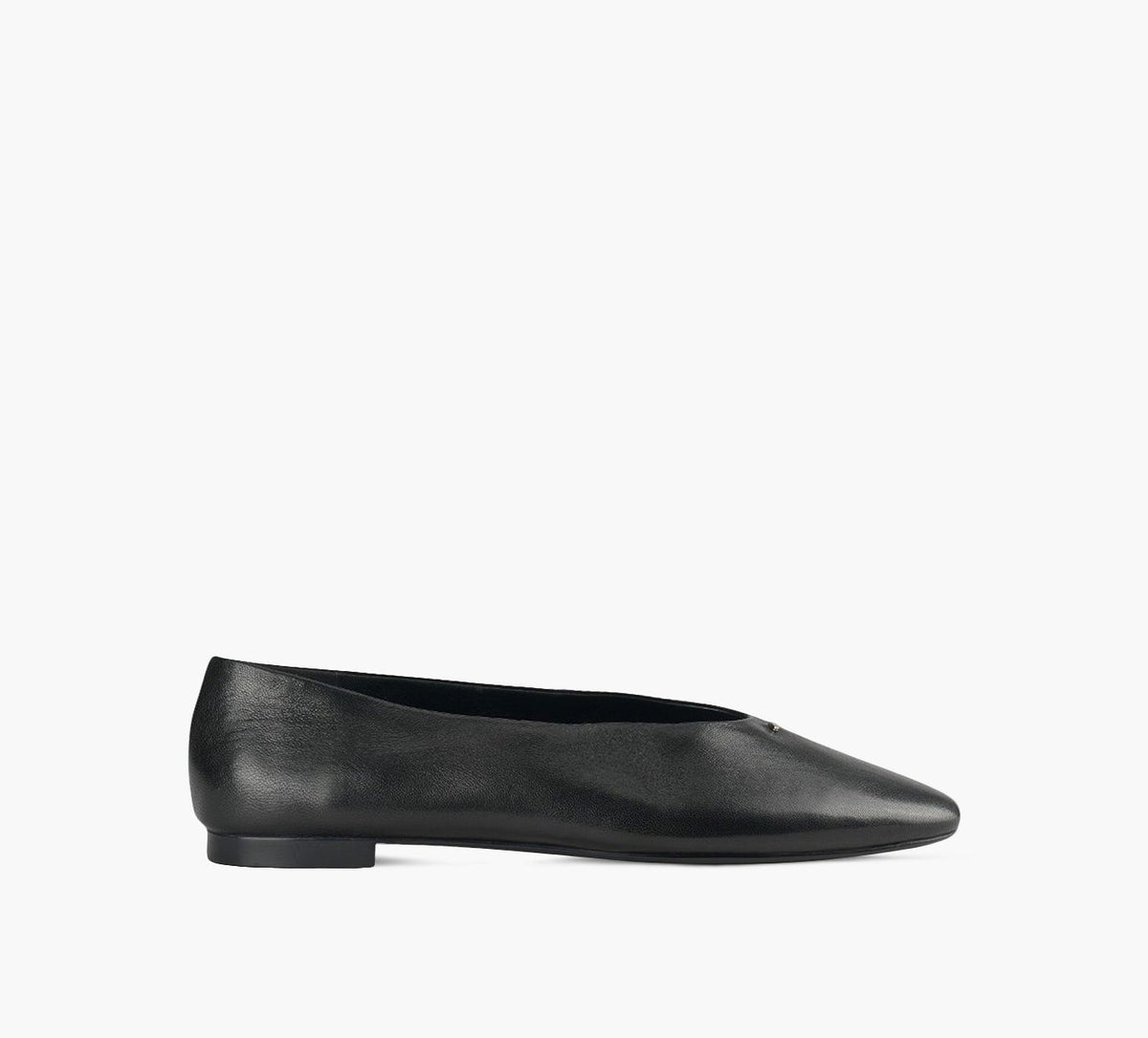 B2 VALEN in BLACK
