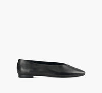 B2 VALEN in BLACK