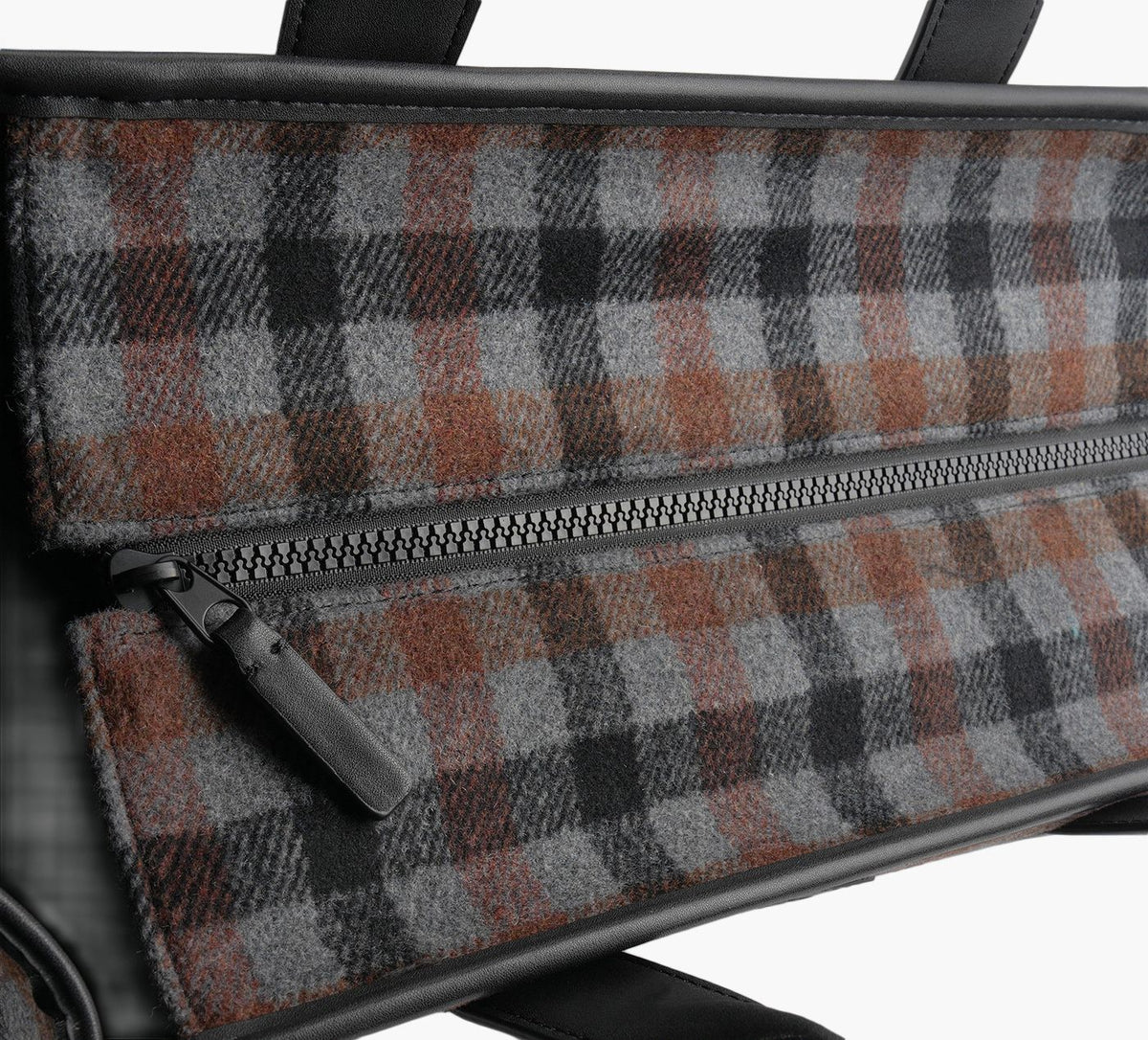 WISHBONE ZALARA en NOIR vue 4