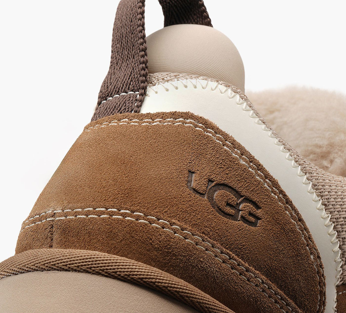 UGG en BRONZE vue 1b