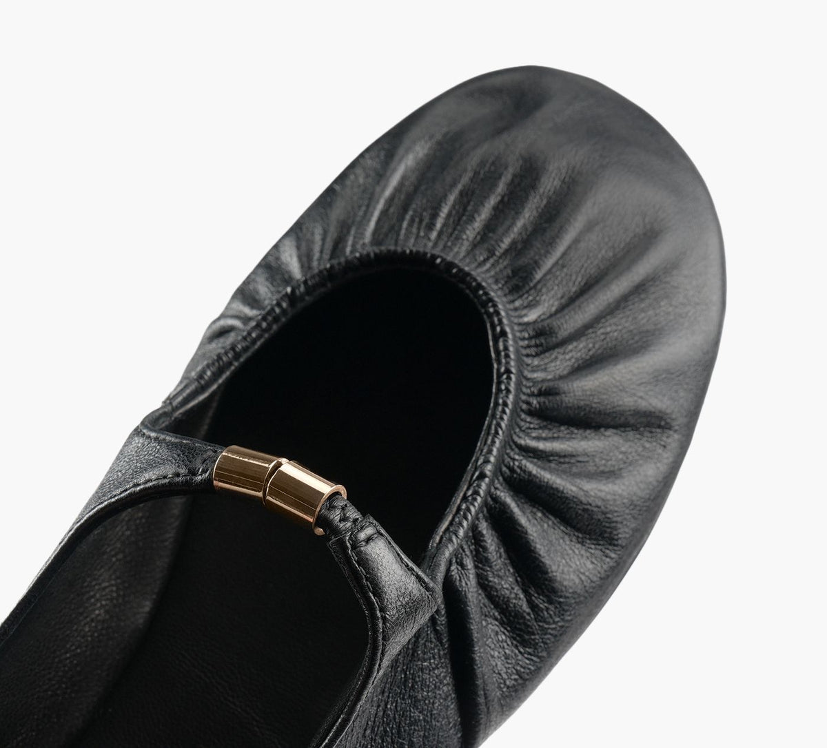 ROWENN NOLA en NOIR vue 1b
