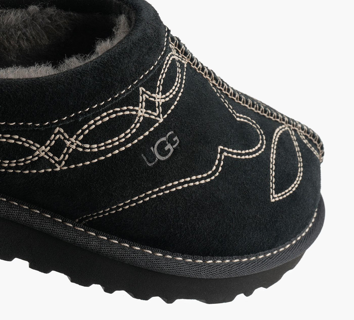 UGG en NOIR vue 1b