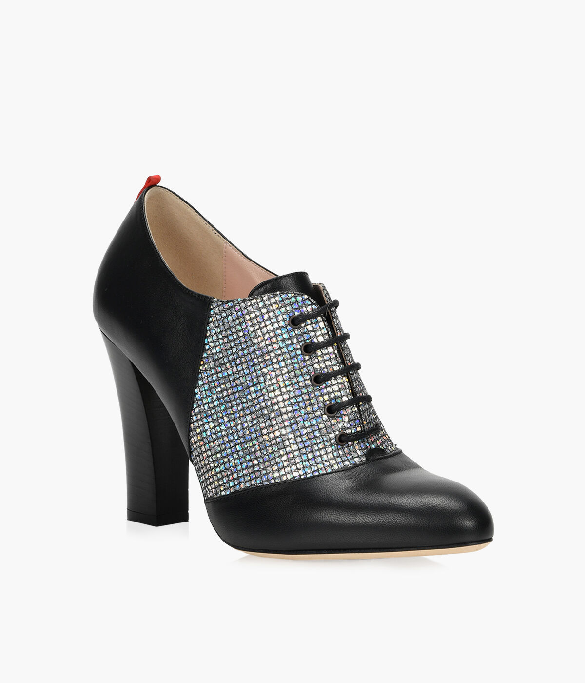 Sjp chaucer clearance