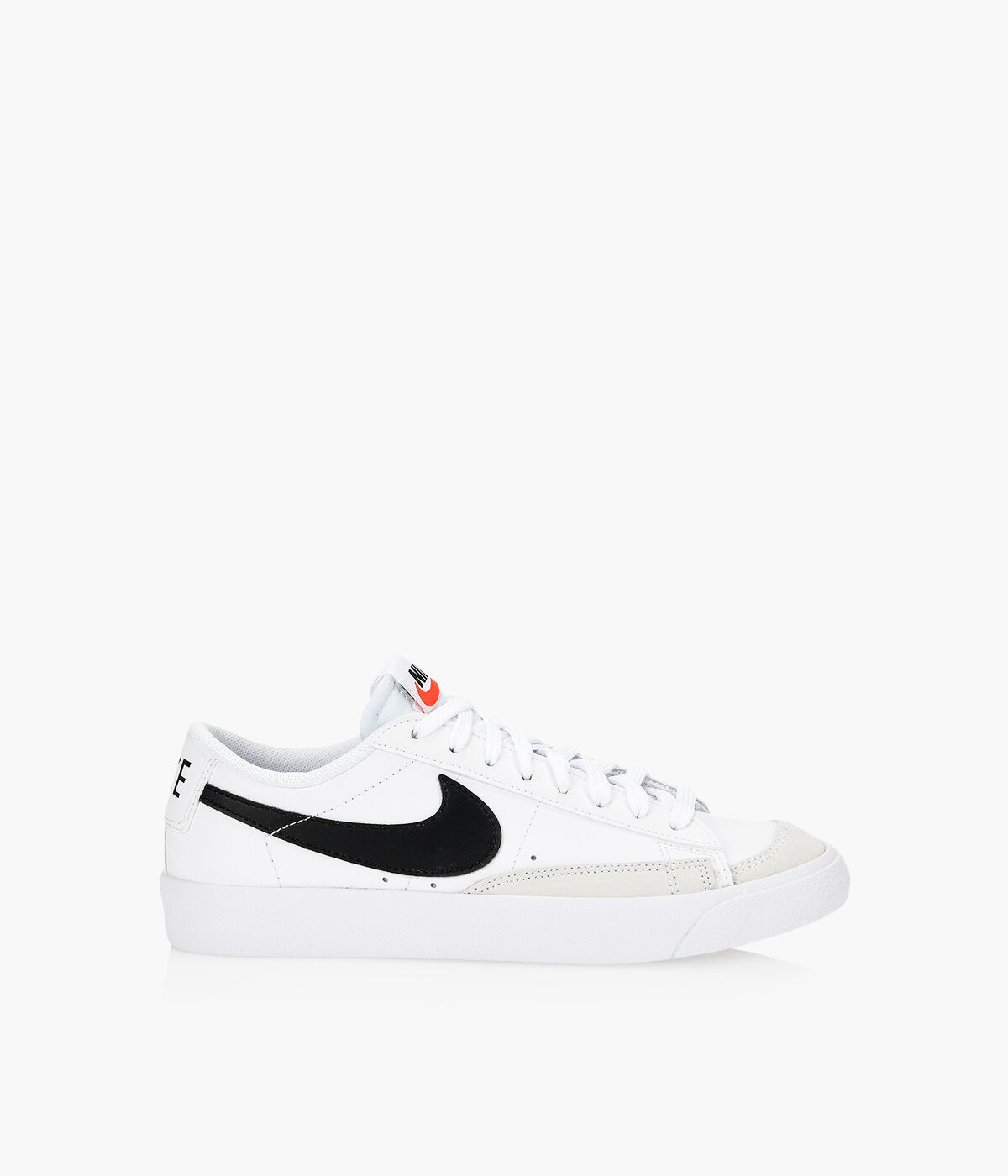 NIKE NIKE BLAZER LOW 77 White Browns Shoes