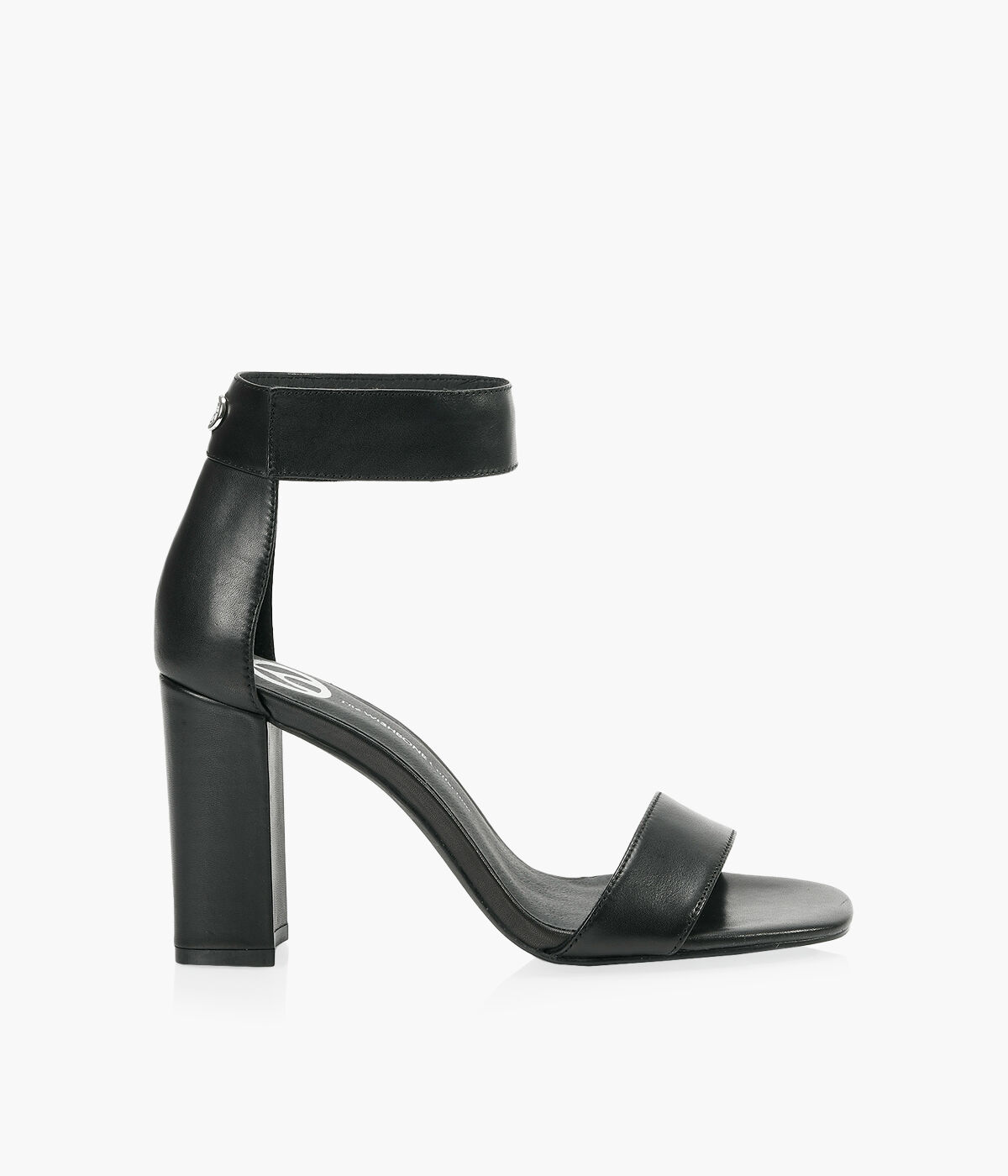 Branded heels online 2025