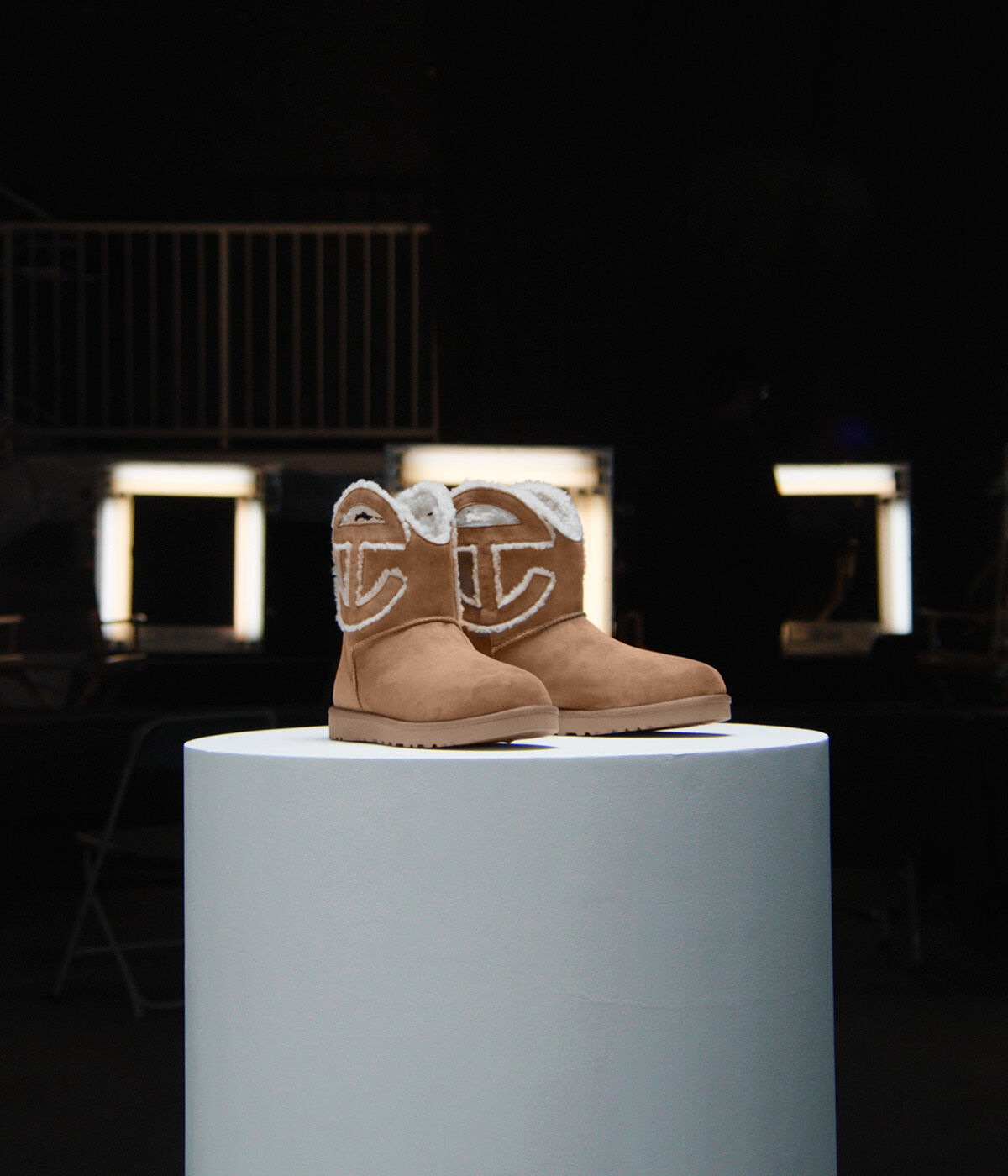 Ugg spill seam mini top