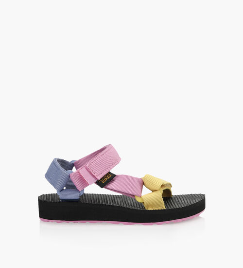 Places to buy tevas near me store
