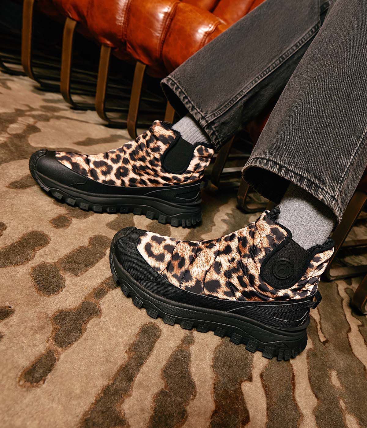Mia chelsea boots online