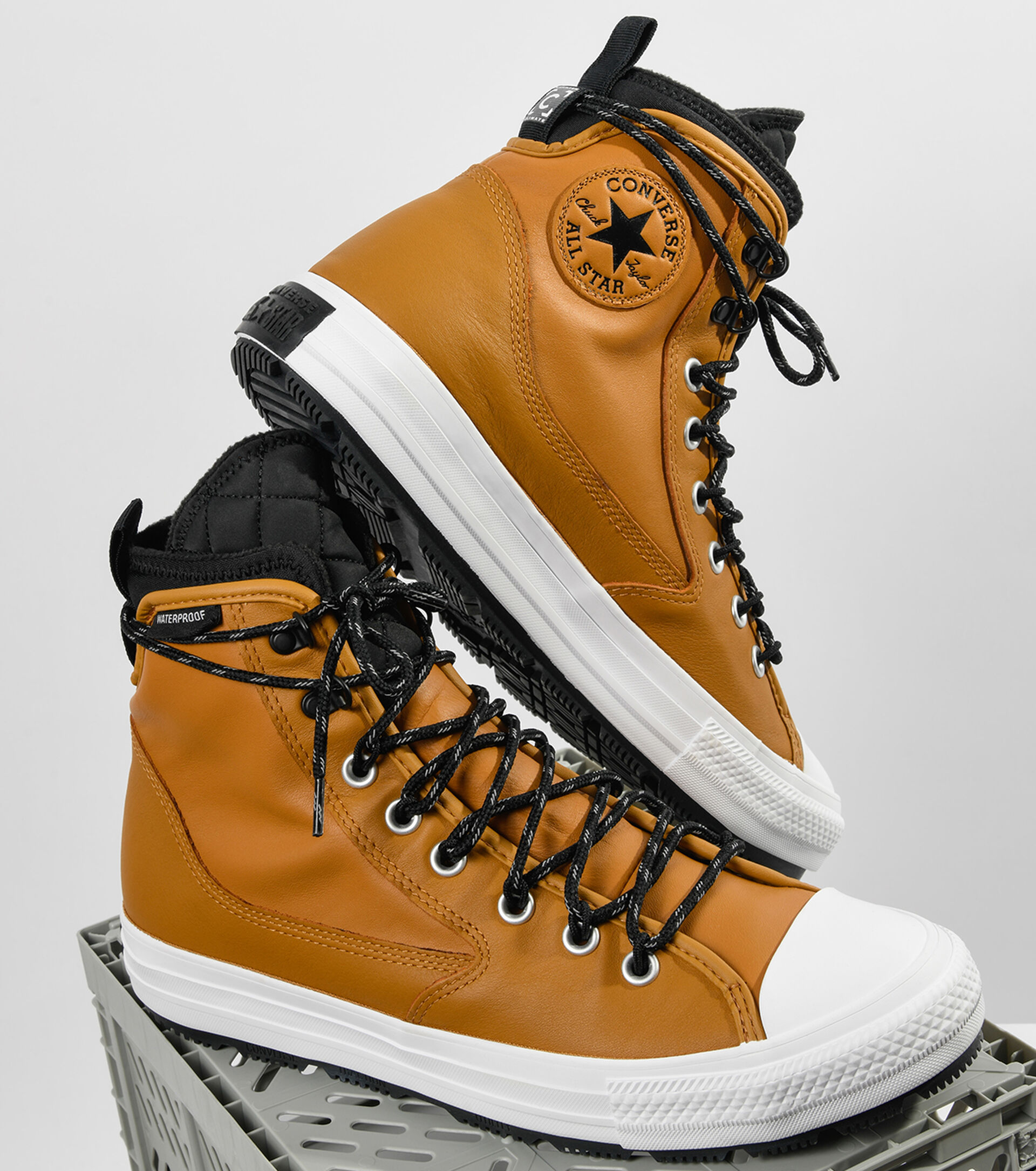 chuck taylor all star utility all terrain boot men