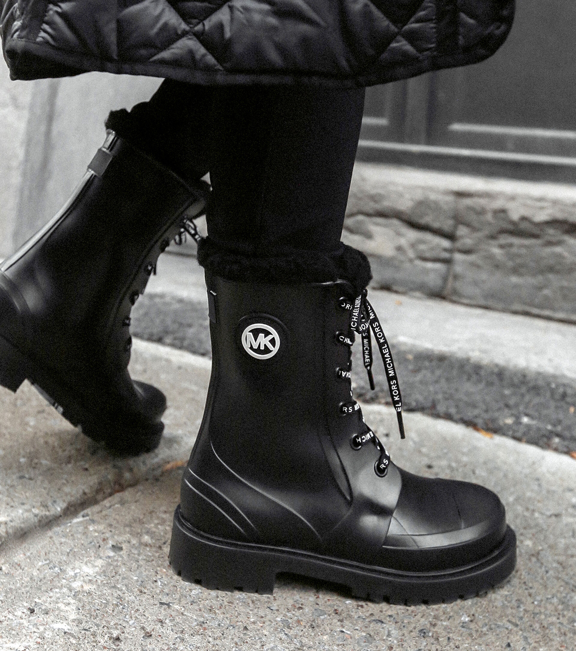 MICHAEL MICHAEL KORS MONTAIGNE RAINBOOT - Black Rubber | Browns Shoes