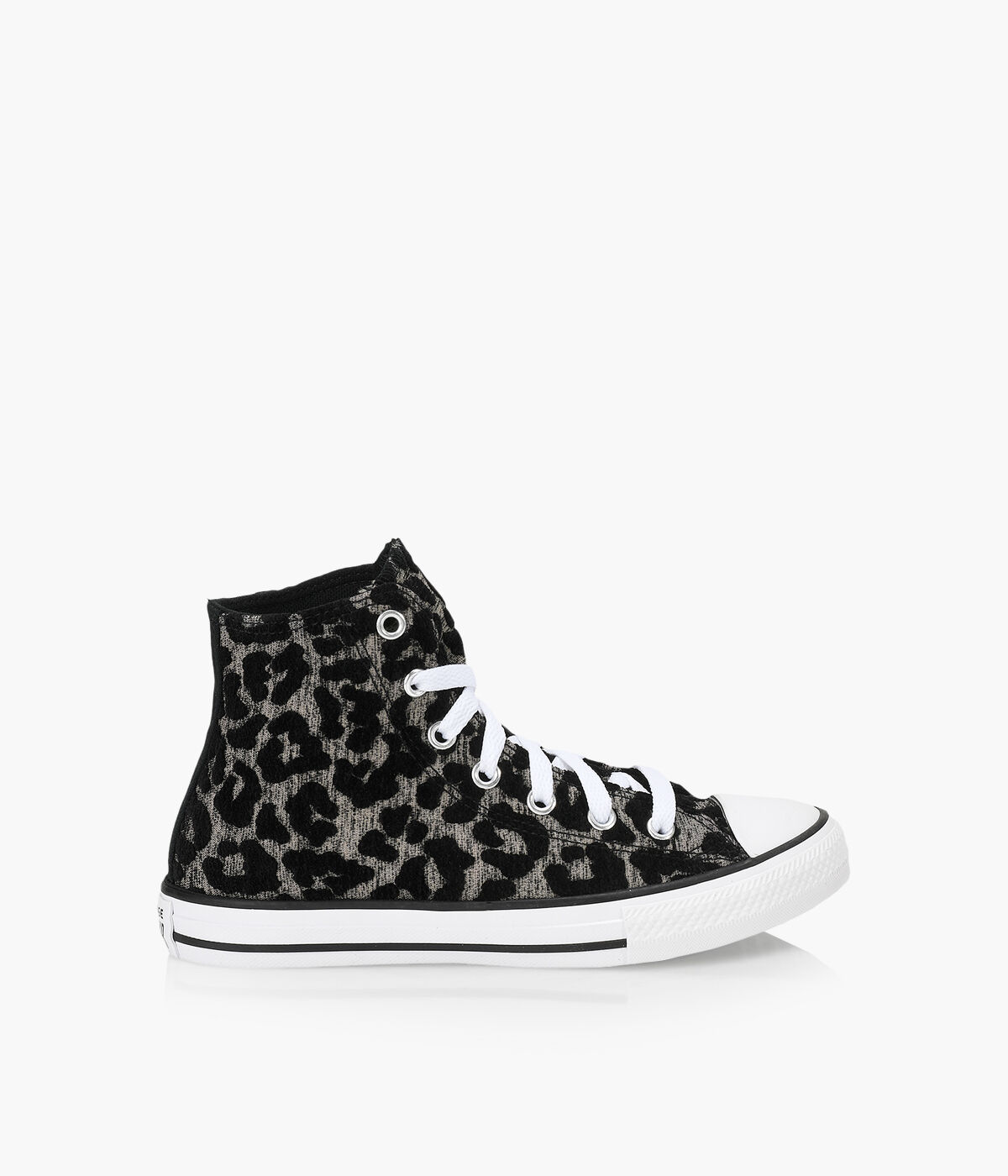 Black top leopard converse