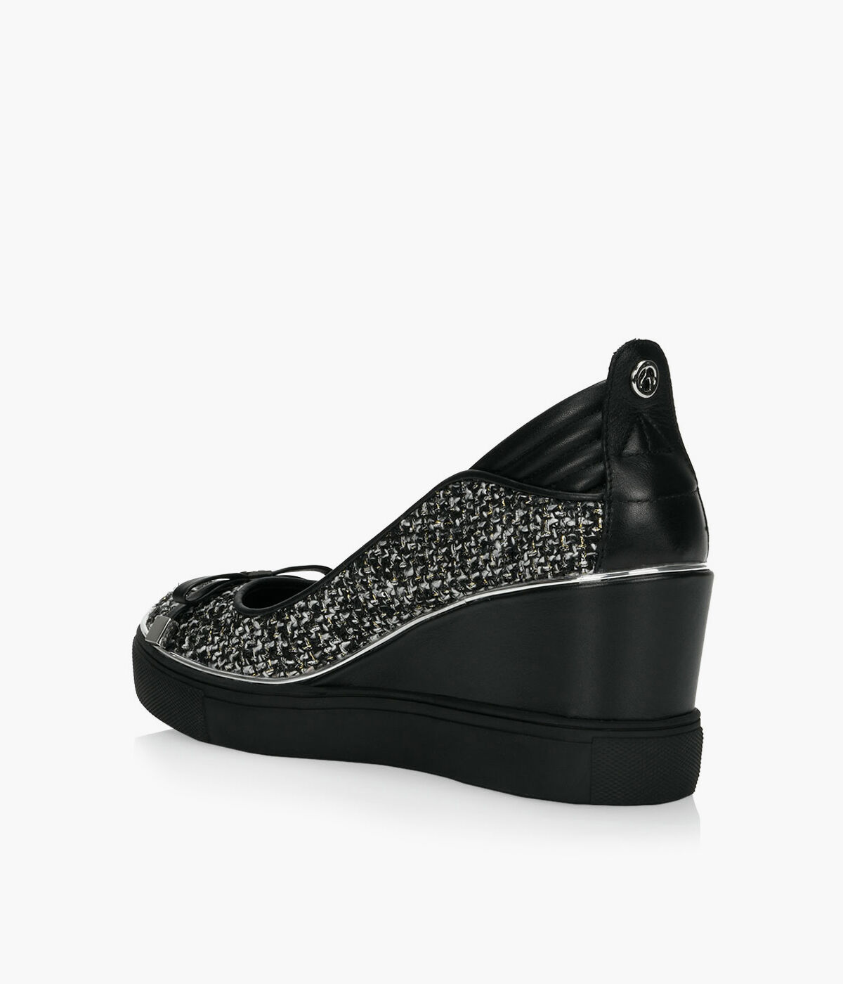 Wishbone wedge sneakers
