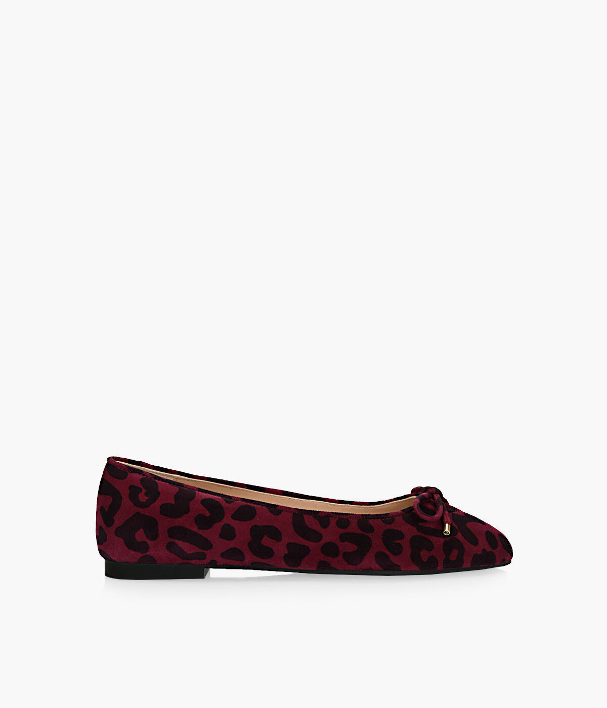 stuart weitzman gabby flats